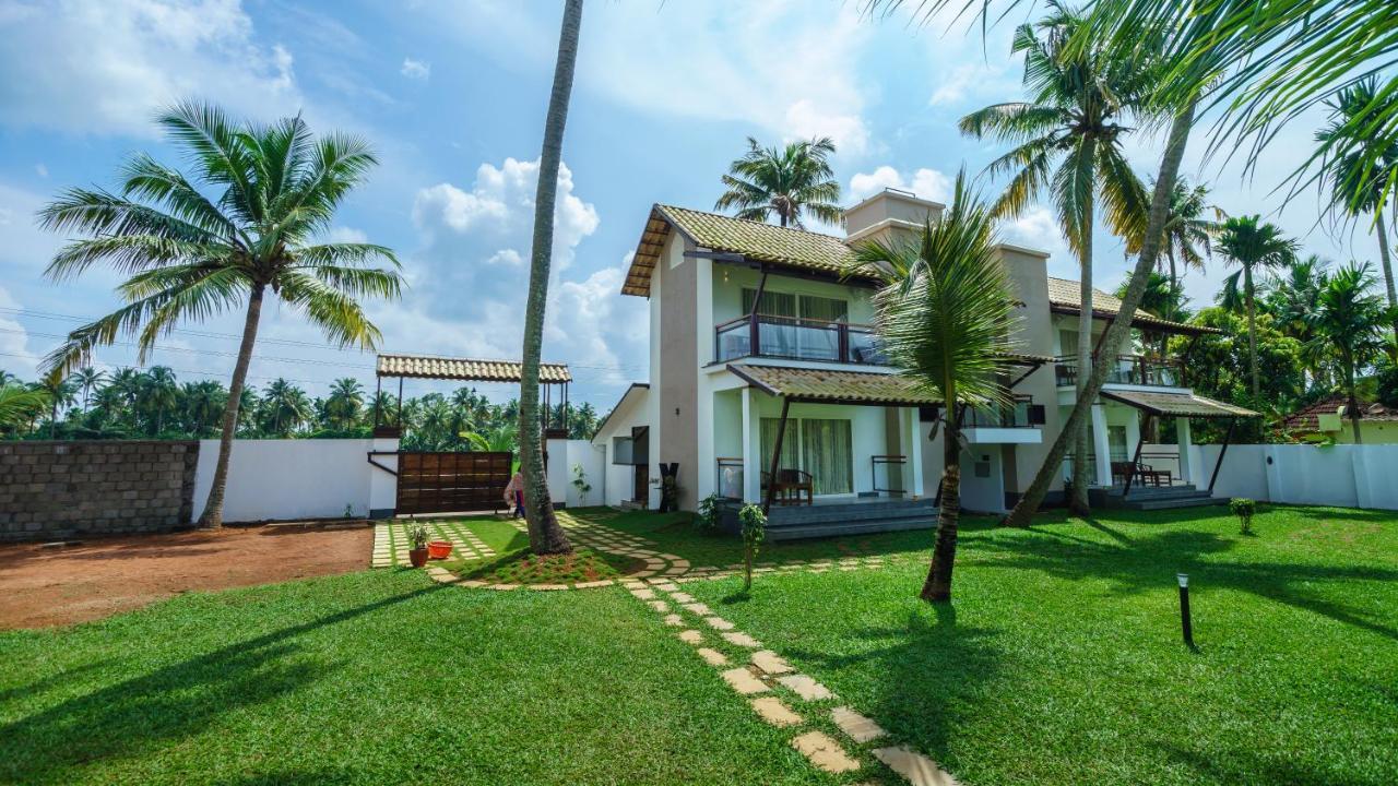 Backwater Brook Kumarakom Exteriör bild